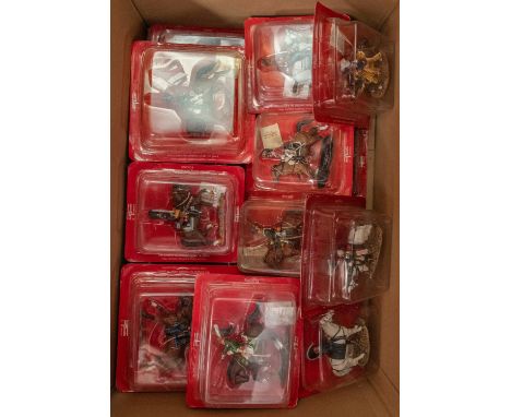 A quantity of magazine issue Hachette Solido military vehicles and Del Prado military figures. 18x boxed Hachette Solido vehi