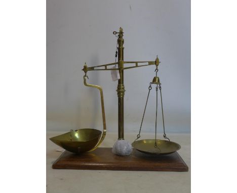 A set of vintage pair brass scales by W&amp;T Avery 