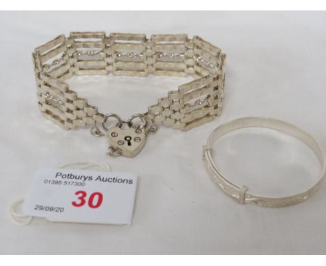 SILVER GATE-LINK BRACELET WITH HEART-SHAPE CLASP 0.7 OZT; AND A BABY BRACELET WITH FOLIATE CHASING, STAMPED SILVER, 0.15 OZT