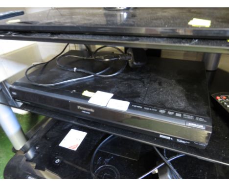 PANASONIC DMR-EX769 DVD RECORDER WITH REMOTE (NEEDS ATTENTION)