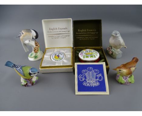 TWO BOXED ENGLISH ENAMEL PILL BOXES and four porcelain bird figurines, various makers