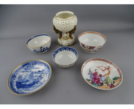 GROUP OF 18TH CENTURY CHINESE EXPORT PORCELAIN TEAWARE and a Worcester type reticulated pot pourri jar, unmarked