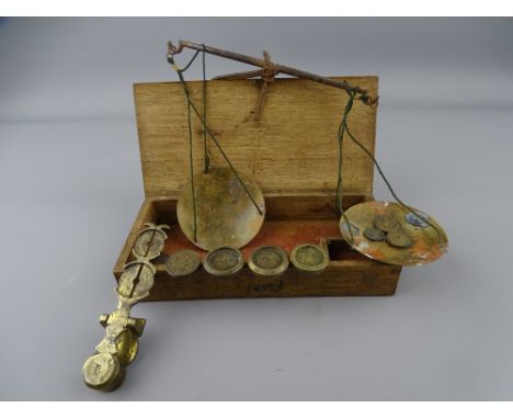 SET OF SOVEREIGN SCALES, signed 'Smith', cased set of patented apothecary scales with weights, signed 'W A Avery 1847'