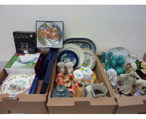 Guiseppe Armani figure of a lady with a fan, Wedgwood 'Clementine' trinket box and pin tray, and other decorative ceramics in