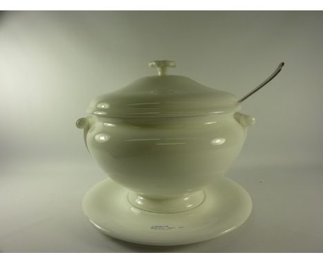 Wedgwood tureen H26cm and a silver-plated ladle