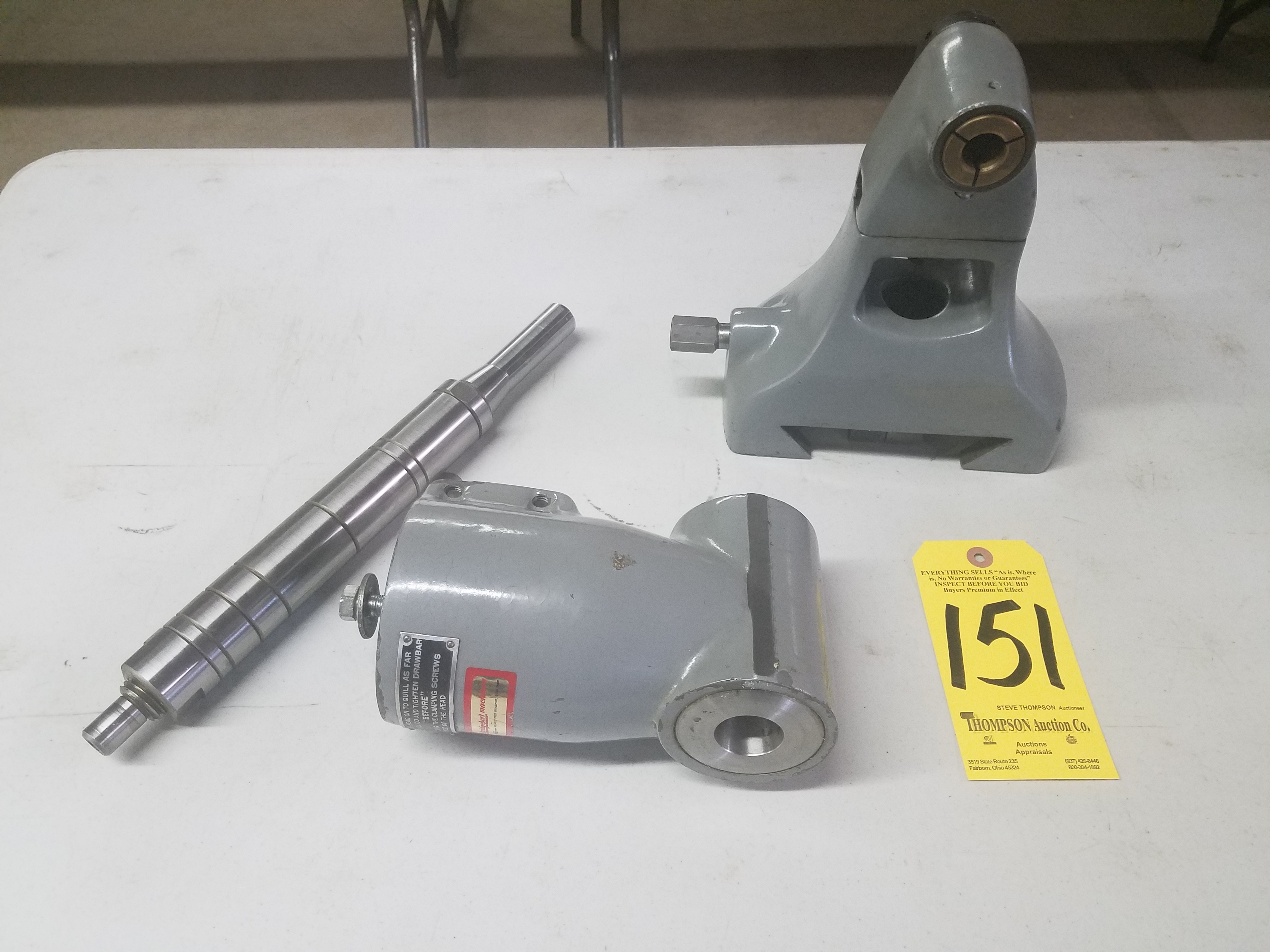 Bridgeport Right Angle Milling Attachment with Arbor Support and Arbor