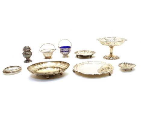 A collection of silver and silver plate, to include a pierced comport, makers mark obscured, London 1917, 19.5cm diameter and