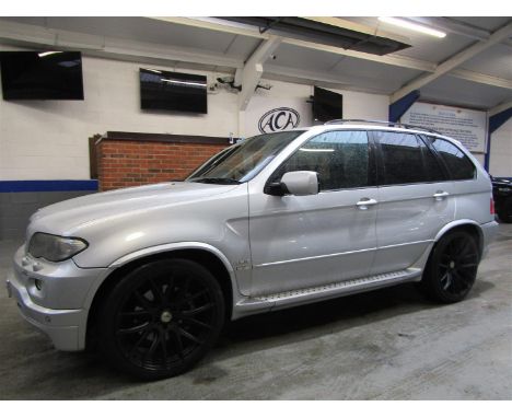 Make &amp; Model: BMW X5 4.8iS AutoDate of Reg: YD06 WOBColour: Silvercc: 4799MoT: 29-03-2022Fuel Type: PETROLMileage: 84kTra
