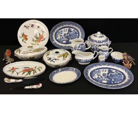 Ceramics - Royal Worcester Evesham oven to table ware, casserole dishes, oval bowls etc,  Willow pattern, Goebel bird etc 