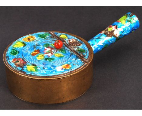 A late 19th / early 20th century antique Chinese oriental brass and enamel painted lidded clothes iron. Brass construction, t