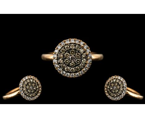 Ladies - 18ct Yellow Gold Attractive Two Colour Diamond Set Round Cluster Ring of Pleasing Design. Marked 750 - 18ct to Inter