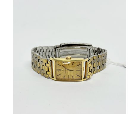 A gent's vintage Omega 18ct gold tank watch, case L. 3cm.