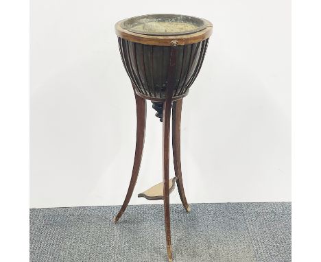 An Edwardian mahogany planter, H, 89cm.