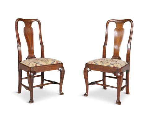 A PAIR QUEEN ANNE RED WALNUT SIDE CHAIRS, with apron vase shaped back, drop in padded seat covered in tapestry fabric on flat