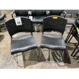 METAL AND PLASTIC CLIENT CHAIRS