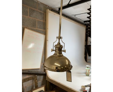 A silvered finish ceiling lamp. W:33cm x D:33cm x H:114cm