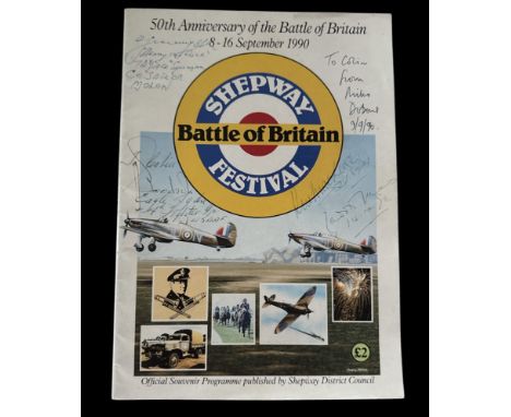 Battle of Brittain 50th Anniversary multi signed magazine, signed by Laddie Lucas, Phil Mckenzie 561 Squadron and others. Goo