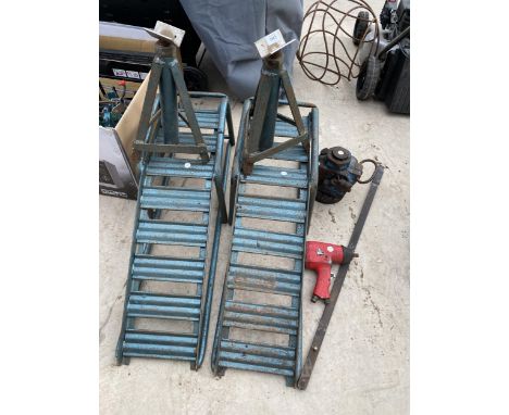 AN ASSORTMENT OF TOOLS TO INCLUDE METAL CAR RAMPS, AXEL STANDS AND A BOTTLE JACK ETC 