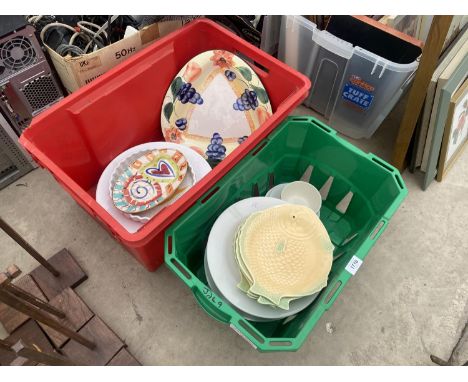 AN ASSORTMENT OF CERAMIC BOWLS AND PLATES 