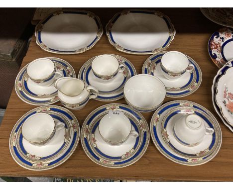 A CAULDRON CHINA TEASET TO INCLUDE CAKE PLATES, CUPS, SAUCERS, SIDE PLATES, SUGAR BOWL AND CREAM JUG 