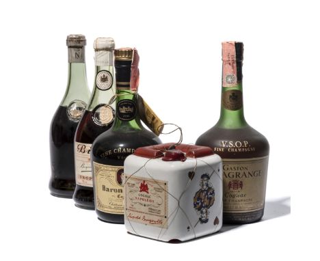 Bisquit Dubouche Bisquit VSOP Fine Champagne Cognac Believed 1960s Italian import Wax &amp; Vitale. Damaged shoulder button. 
