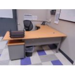 LOT OF OFFICE FURNITURE: L-shaped desk, w/ filing cabinets, (3) 2-drawer filing cabinets, (Main