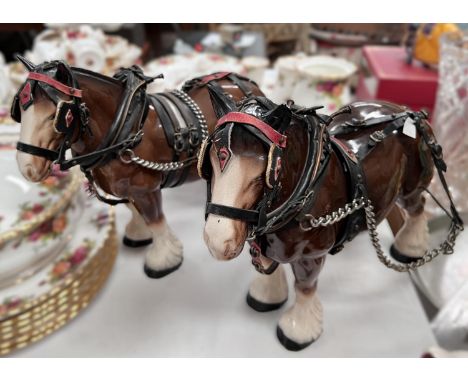 Two Beswick horses and a selection of collector's plates, Murano fish etc 