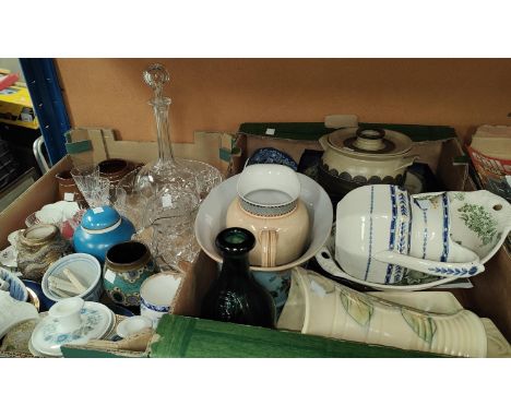 Glassware and ceramic items 