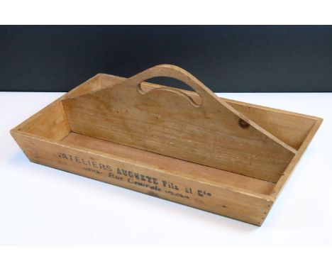 French style two sectioned wooden housekeeper’s trug stamped to side ‘ Ateliers Auguse Fils et Cie ‘, 45.5cm long
