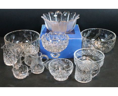 Dartington Crystal daisy bowl together with a cut crystal punch bowl, punch glass, smaller bowls, etched glass preserve pot, 