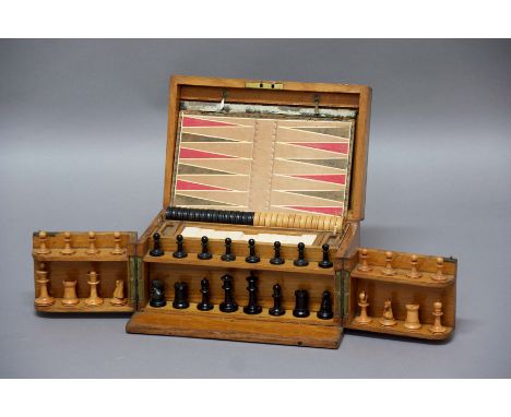 VICTORIAN OAK AND BRASS GAMES COMPENDIUM, the cover enclosing a leather backgammon, chequers and totopoly board, Staunton sty