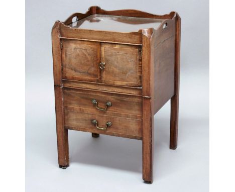 GEORGE III MAHOGANY TRAY TOP COMMODE, with pierced gallery handles, pair of line inlaid drawers above the commode drawer, hei