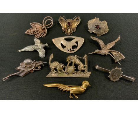 Brooches - an Art Nouveau 925 silver butterfly brooch;  others Birds, Bonnet and Parasol, filigree leaf etc, part unmarked me