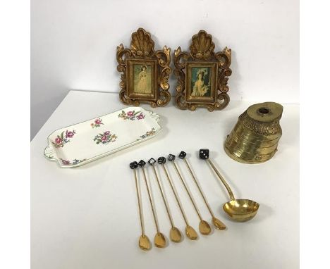 A mixed lot including a cast brass horse's hoof, possibly an inkwell (h.9cm x 13cm x 10cm), a set of six long stirring spoons