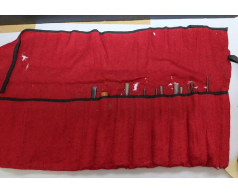 Addis and others. A group of fourteen various carving tools: (14)