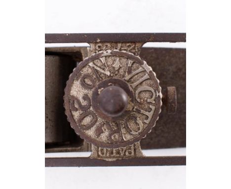 A Stanley Victor No.20 compass/circular plane: silver finish frame. 