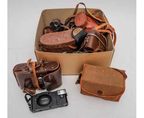 A collection of various cameras and binoculars: various formats including an Olympus XA 2 camera and others (a lot) 