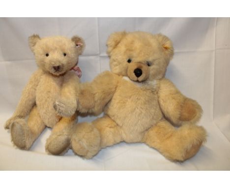 Two various modern Steiff plush covered teddy bears