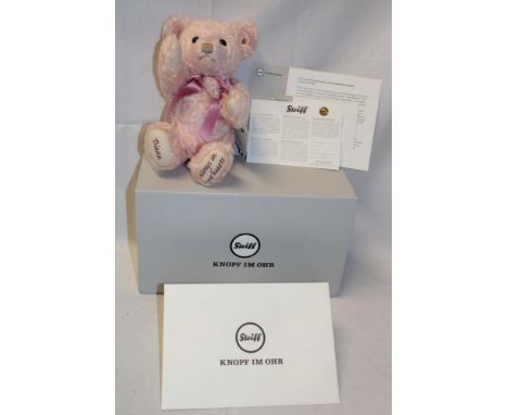 A limited edition Steiff teddy bear "Diana - Always in our Hearts Bear" limited edition No.704/5000, boxed with certificate 