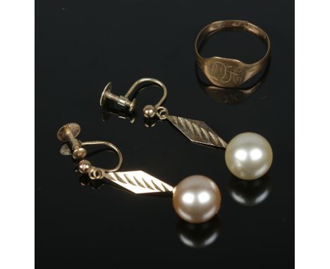 A pair of 9ct gold screw back drop earrings set with simulated pearls along with a 9ct signet ring (cut). Approx. total weigh