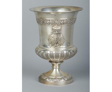 A George IV silver goblet. Bearing coat of Royal Arms of King William IV and Queen Adelaide of Saxe-Menninger and having acan