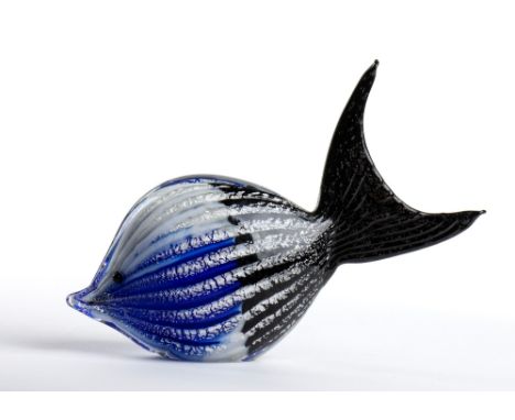 &nbsp; Small fish-shaped sculpture in Murano glass&nbsp;cm 7,5x24