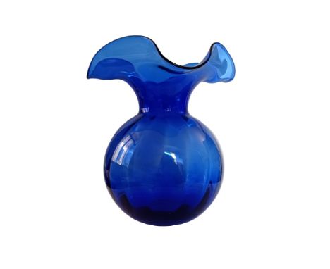 Primrose vase in Murano blown glass in Prussian blue height 29 cm; 24cm footprint&nbsp;