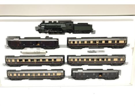A Marklin HO Limited edition box set no 28506, containing the engine and six wagons.