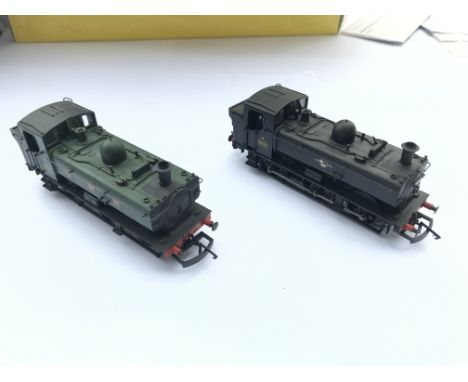 2 Bachmann Panner tank Locomotives one black the other green. Booth boxed.