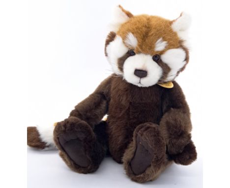 Charlie Bears Ronnie red panda, CB 083855, 2008-2010, LE 1930, first red panda designed by Isabelle Lee and Charlie, plush, w