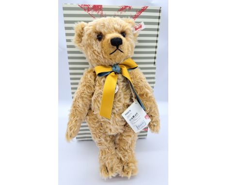 Steiff British Collectors' Bear 2020, white tag 690976, LE 2000, mohair, with chest tag, swing label, certificate, Near Mint 