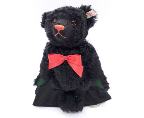 Steiff Black Jack teddy bear, white tag 660085, LE 1500 exclusive for Austria for the year 2000, wavy mohair, with Black Jack