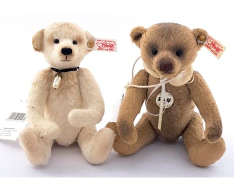 Steiff Club event teddy bear pair, including: (1) Flora 2013 event bear, white tag 421280, LE to the year 2013, white cotton,