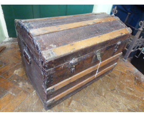 Dome top banded cabin trunk